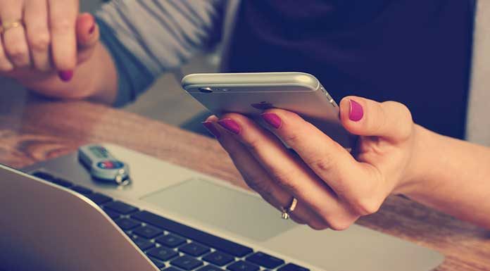 7-Things-To-Consider-Before-Buying-Electronics-Online