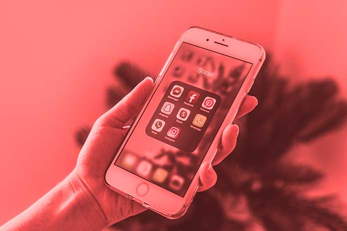 Complete-Guide-To-Social-Networks-and-Social-Media-Marketing