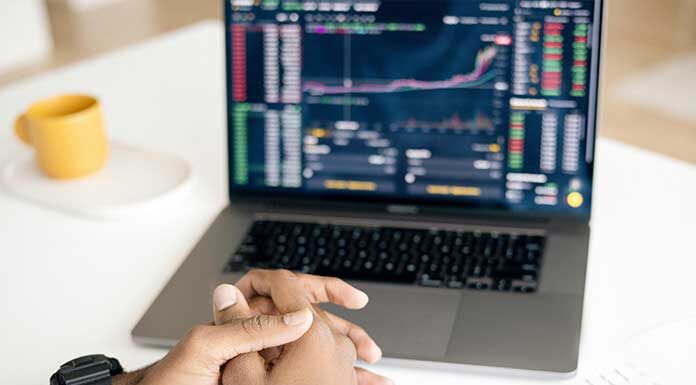 From HODL to Profit