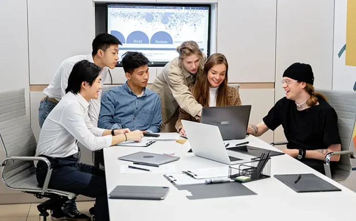 Why Tech Startups Are Betting Big on Social Discovery
